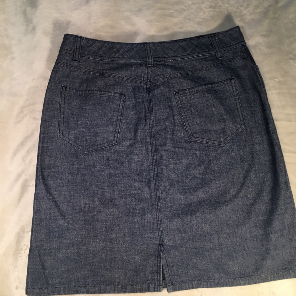 Banana Republic Jean Skirt Size 4